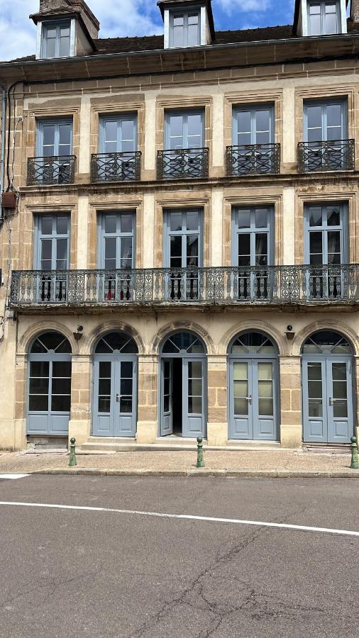 Apartamento Le Palais Duplex Autun Exterior foto